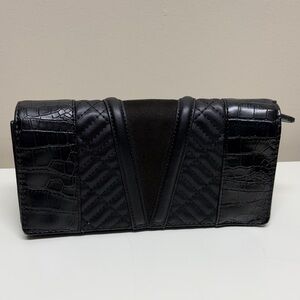 Forever 21 black clutch purse